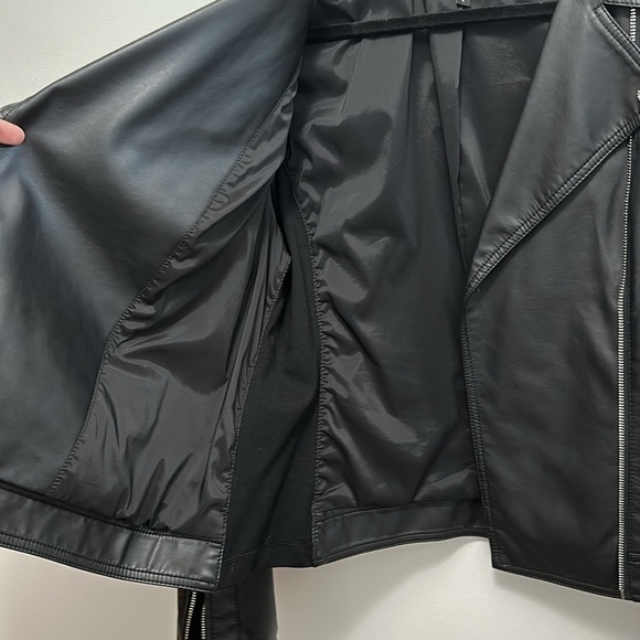 Express Jacket - Picture 6 of 9